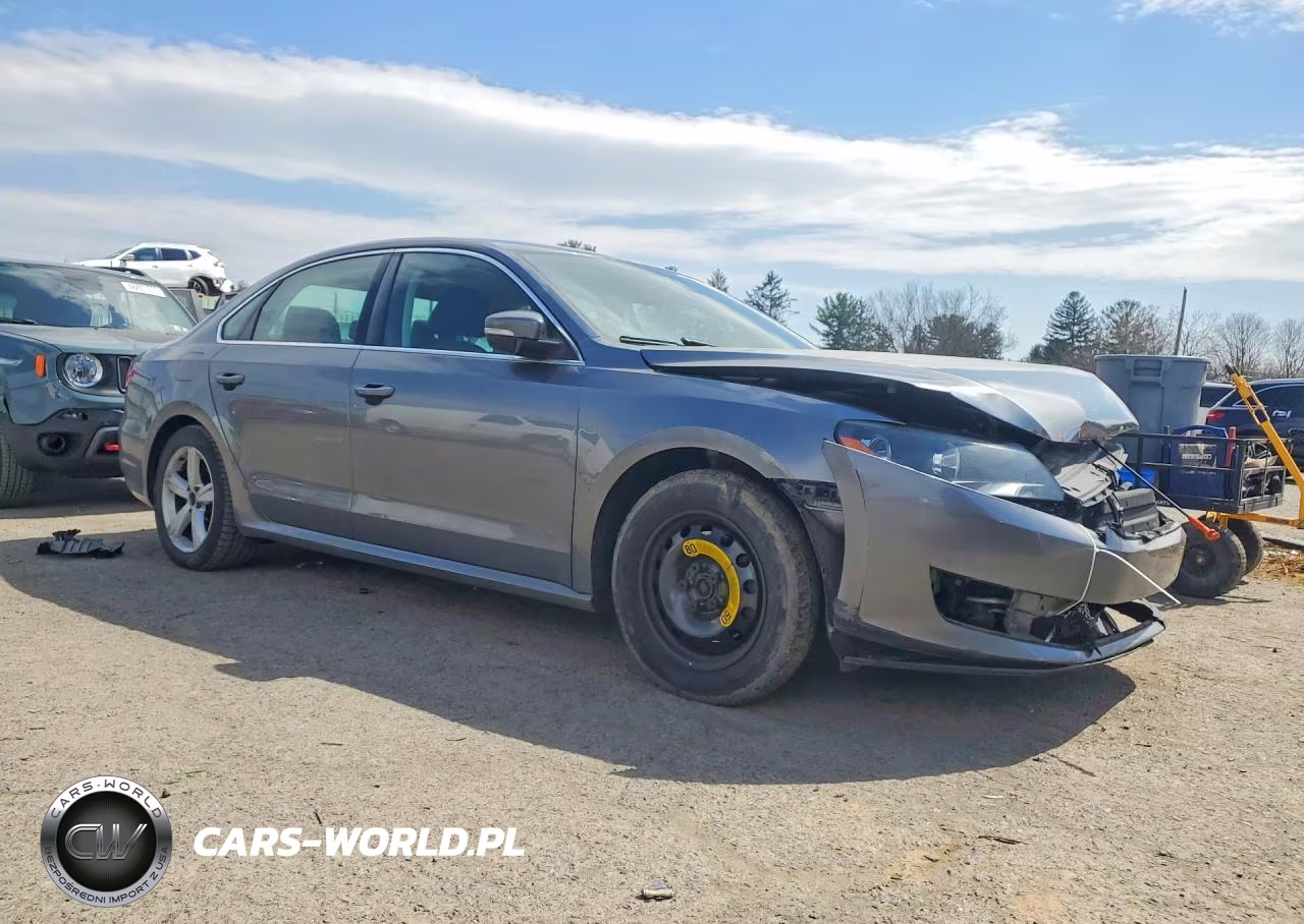 2013 Volkswagen Passat Se VIN:1VWBP7A37DC017207 - 4