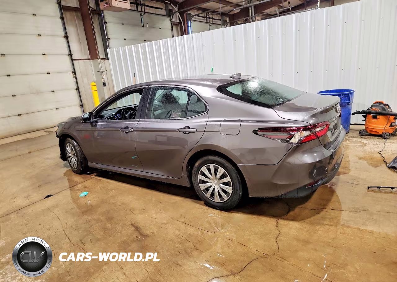 2023 Toyota Camry Hybrid Le VIN:4T1C31AK1PU054464 - 2