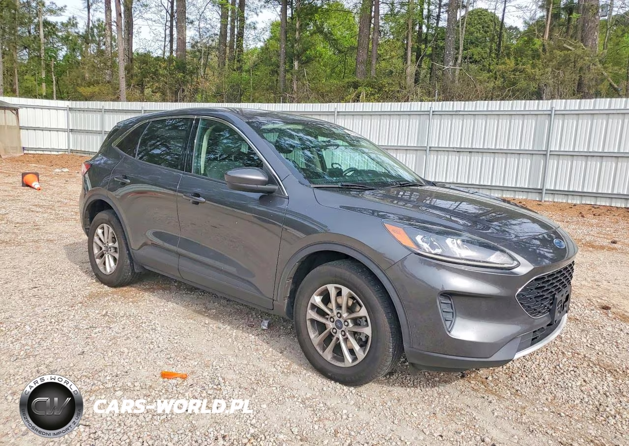 2020 Ford Escape Se VIN:1FMCU9G60LUB46682 - 4