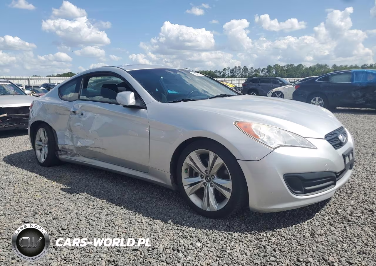 2011 Hyundai Genesis Coupe 2.0T Premium VIN:KMHHT6KD3BU053411 - 4