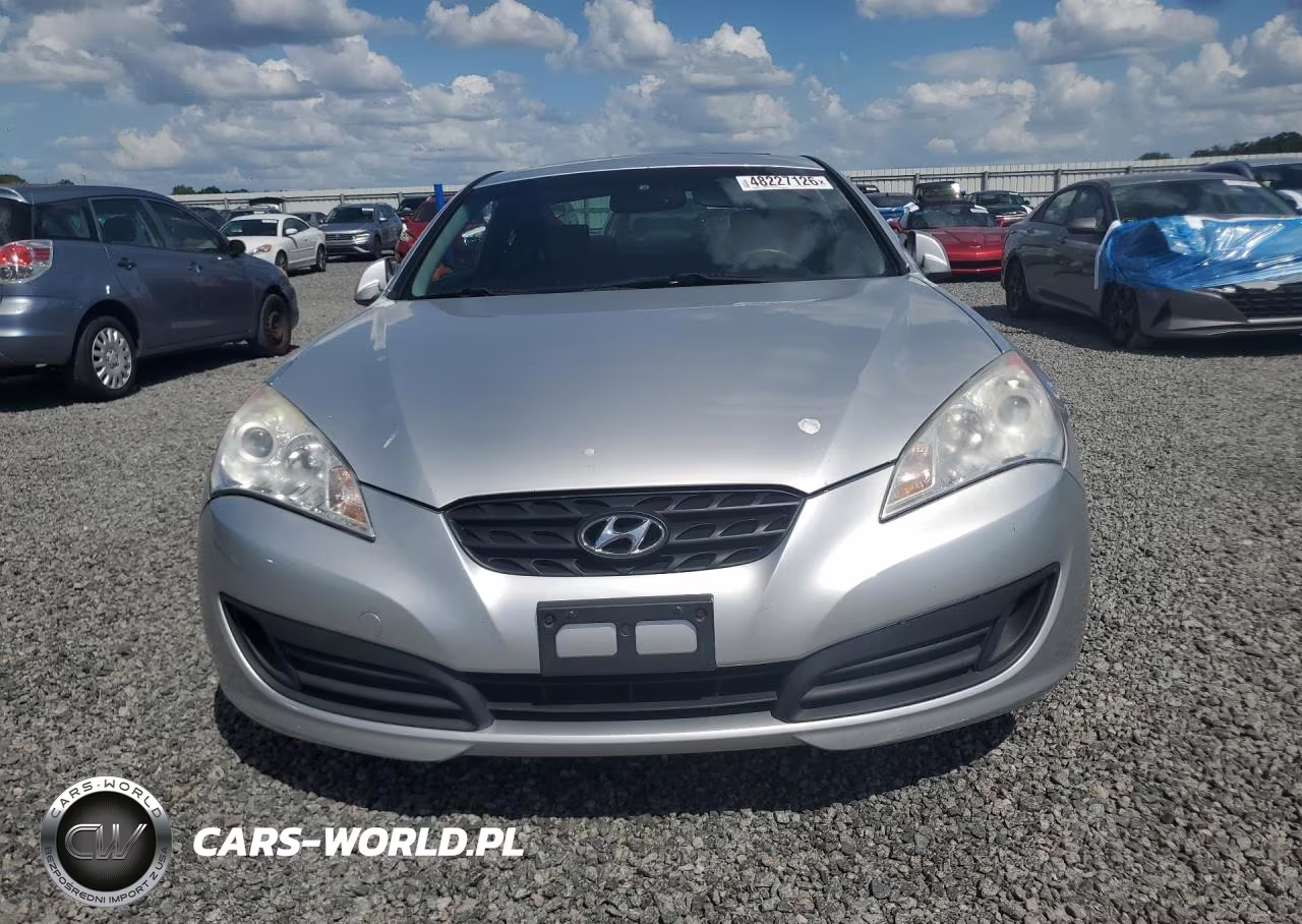2011 Hyundai Genesis Coupe 2.0T Premium VIN:KMHHT6KD3BU053411 - 5