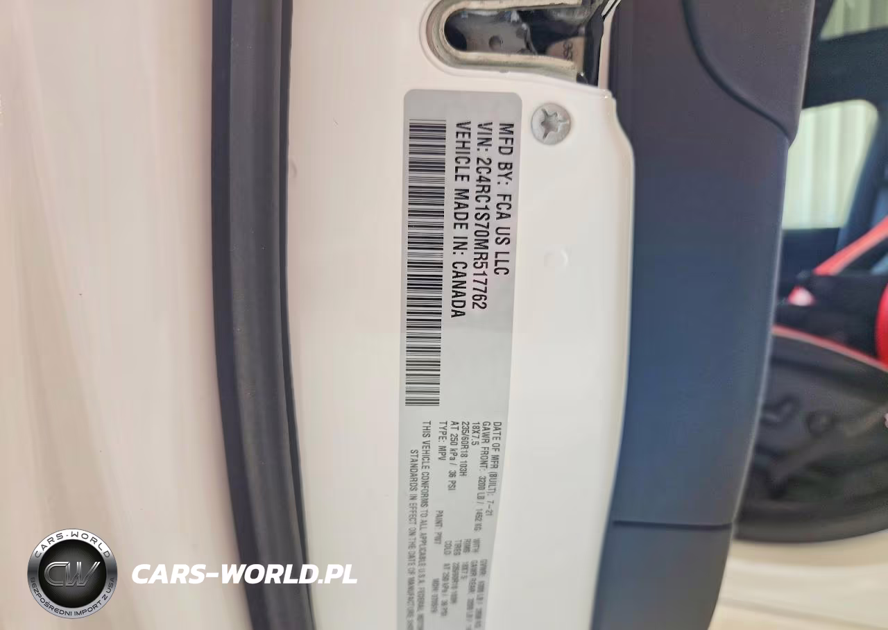 2021 Chrysler Pacifica Hybrid Limited VIN:2C4RC1S70MR517762 - 13