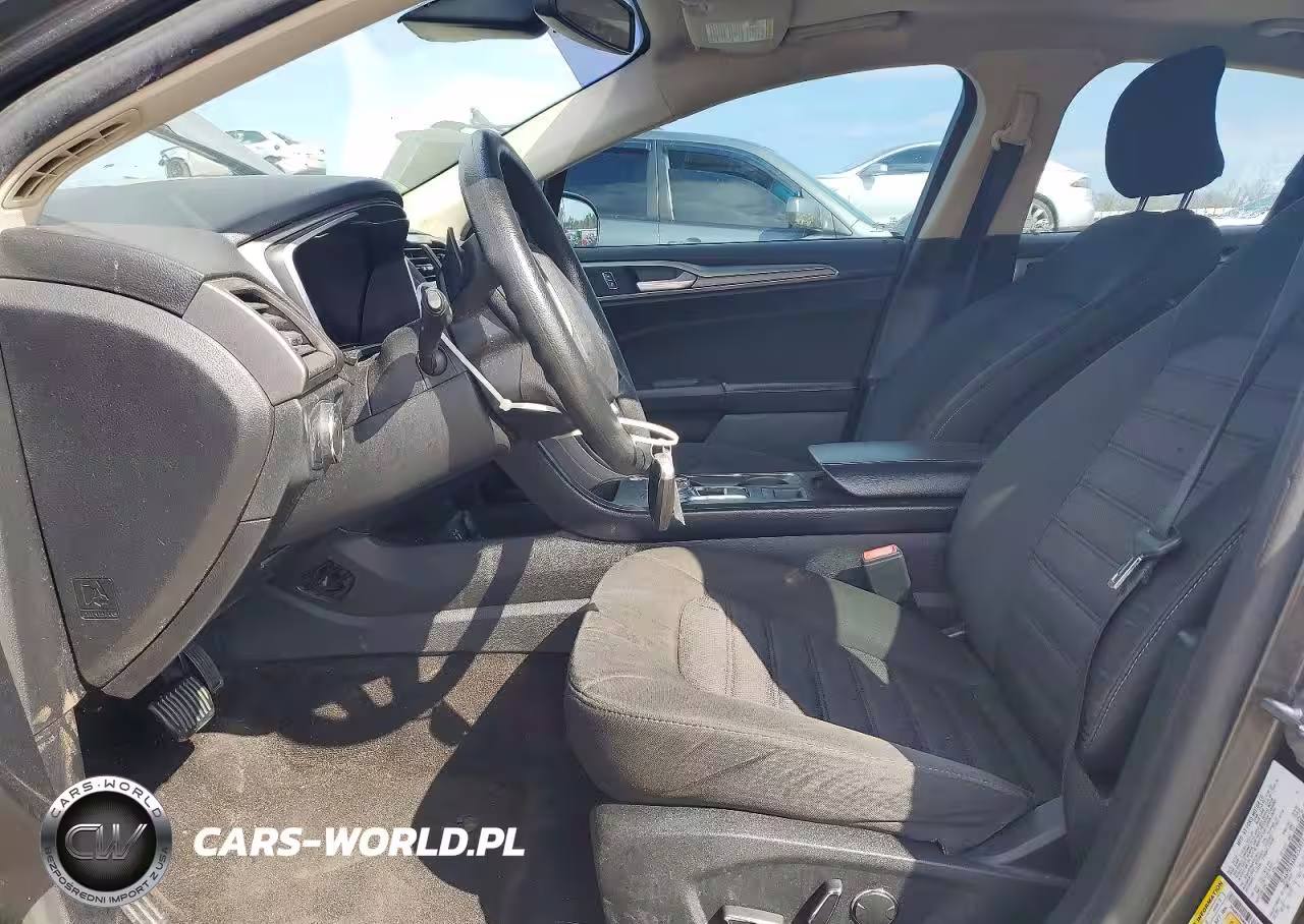 2019 Ford Fusion Se VIN:3FA6P0T96KR253915 - 7