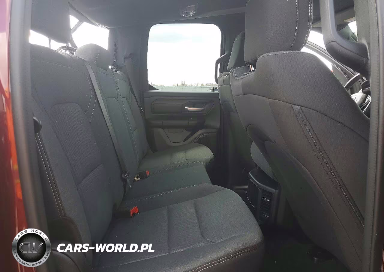 2024 Ram 1500 Tradesman VIN:1C6SRFCT8RN216046 - 10