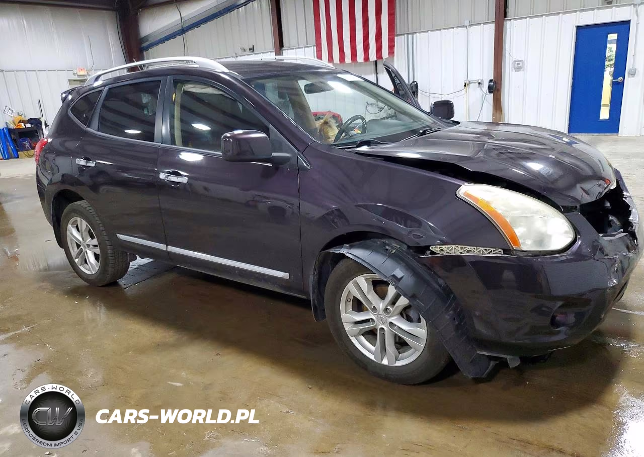 2013 Nissan Rogue S VIN:JN8AS5MV2DW625699 - 4