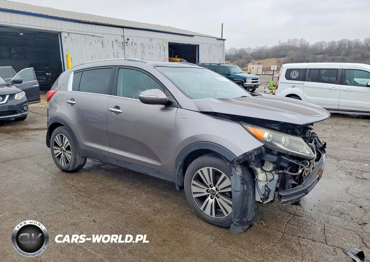 2014 Kia Sportage Ex VIN:KNDPCCAC9E7574112 - 4