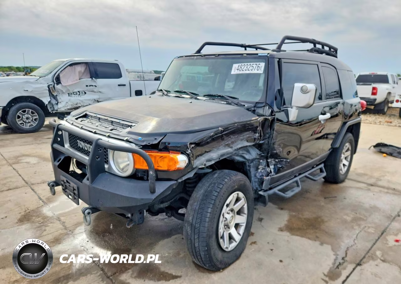 2014 Toyota Fj Cruiser Base