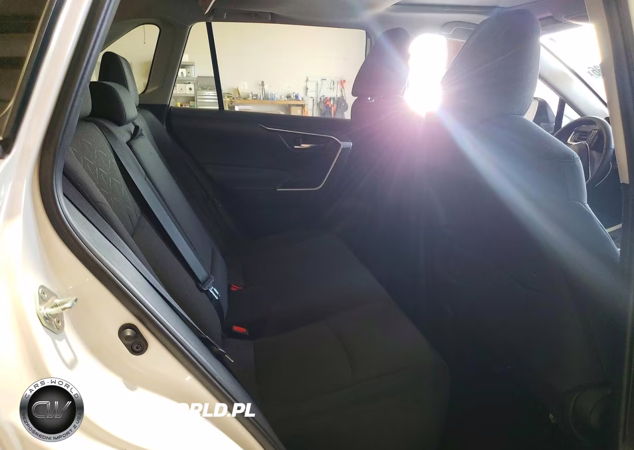 2020 Toyota Rav4 Xle VIN:2T3P1RFV6LW126012 - 11
