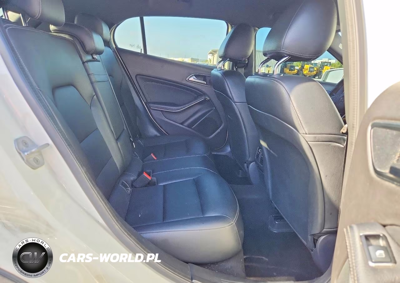 2018 Mercedes-Benz Gla 250 VIN:WDCTG4EB8JJ459468 - 11