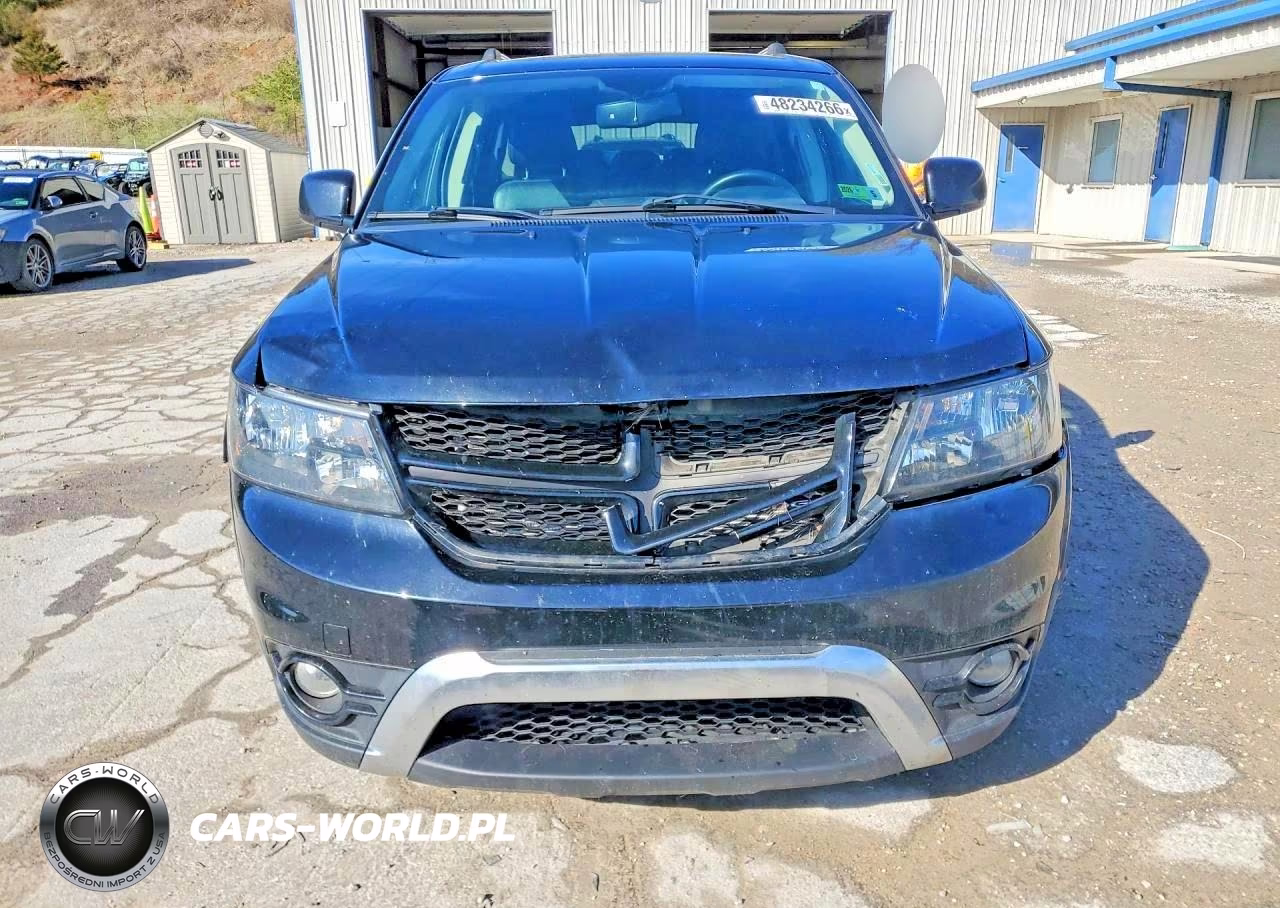2018 Dodge Journey Crossroad VIN:3C4PDCGG9JT260585 - 5