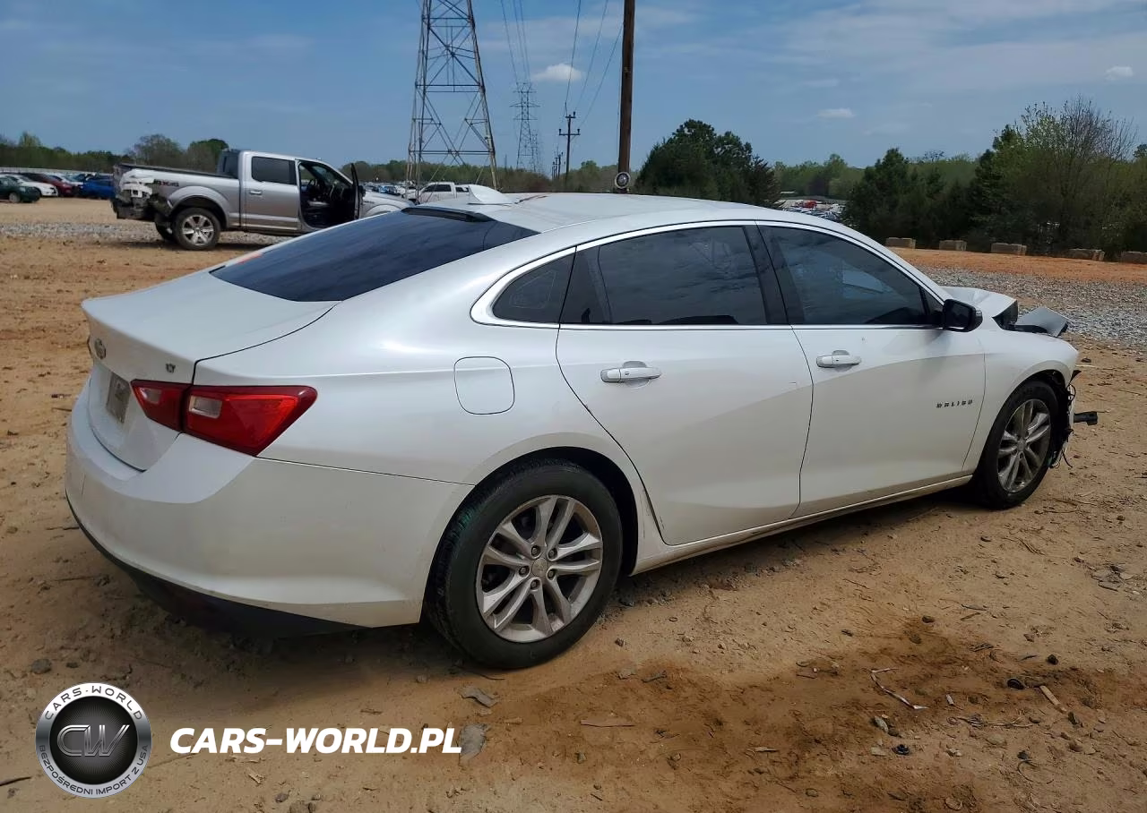 2017 Chevrolet Malibu Lt VIN:1G1ZE5ST8HF217424 - 3