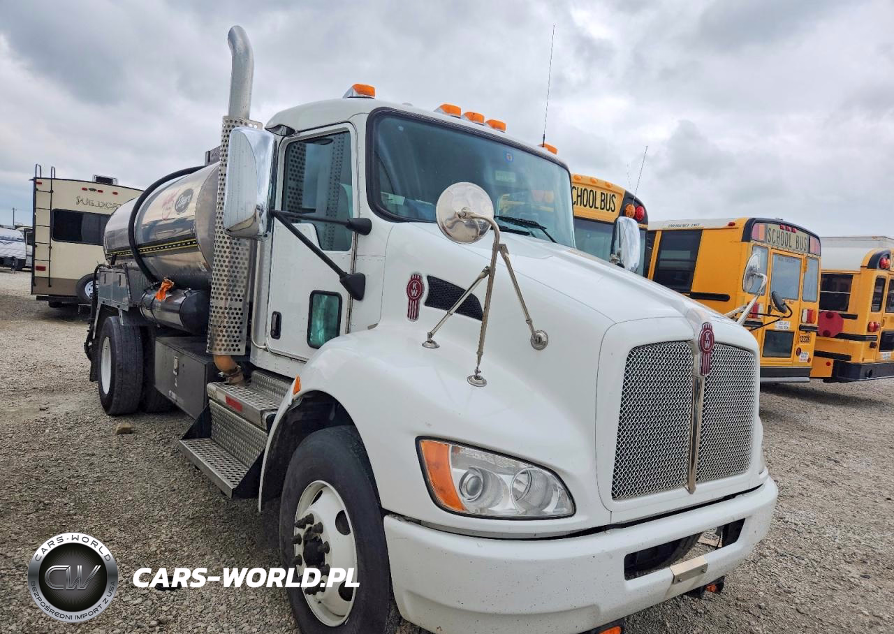 2020 Kenworth Construction T370