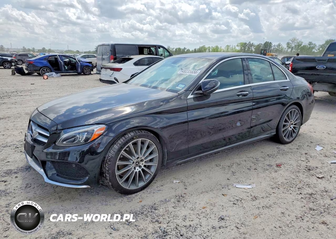 2018 Mercedes-Benz C 300 – zdjęcie 1 z 12