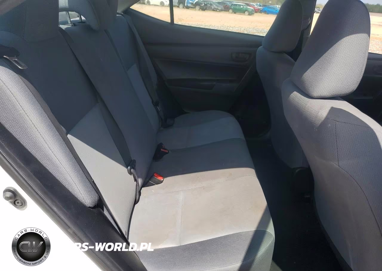2017 Toyota Corolla L VIN:2T1BURHE8HC828445 - 10