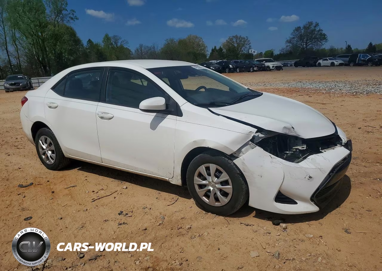 2017 Toyota Corolla L VIN:2T1BURHE8HC828445 - 4