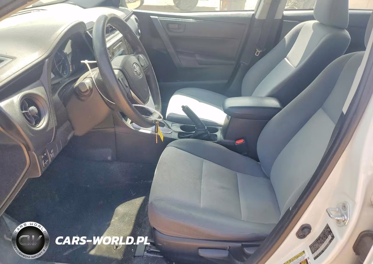 2017 Toyota Corolla L VIN:2T1BURHE8HC828445 - 7