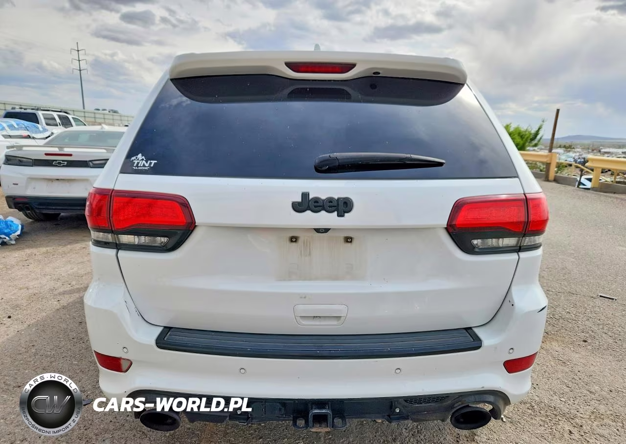 2018 Jeep Grand Cherokee Srt-8 VIN:1C4RJFDJ6JC423482 - 6