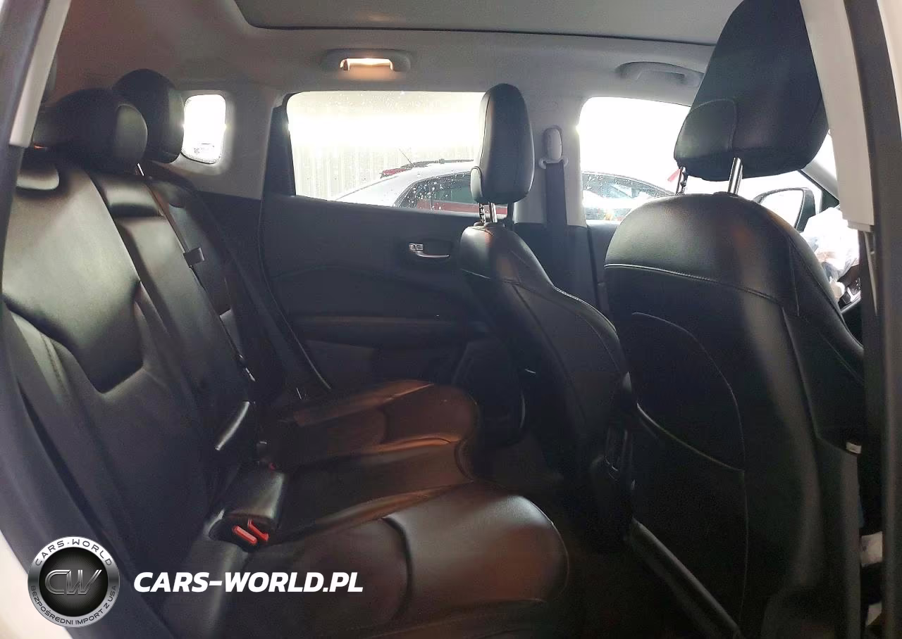 2020 Jeep Compass Limited VIN:3C4NJDCBXLT244379 - 10