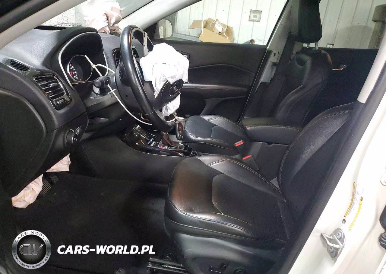 2020 Jeep Compass Limited VIN:3C4NJDCBXLT244379 - 7