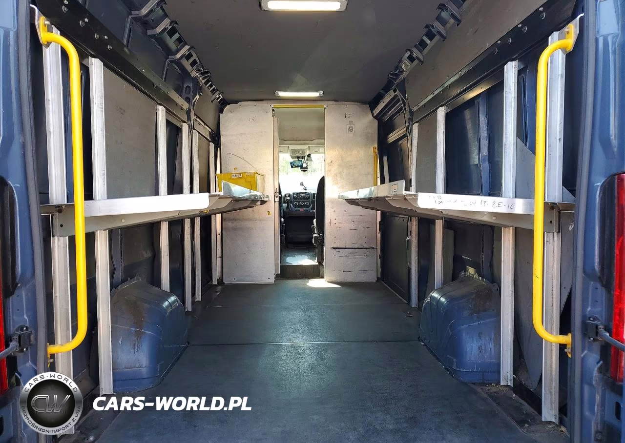 2020 Ram Promaster 3500 Delivery Van VIN:3C6URVJG3LE129563 - 10