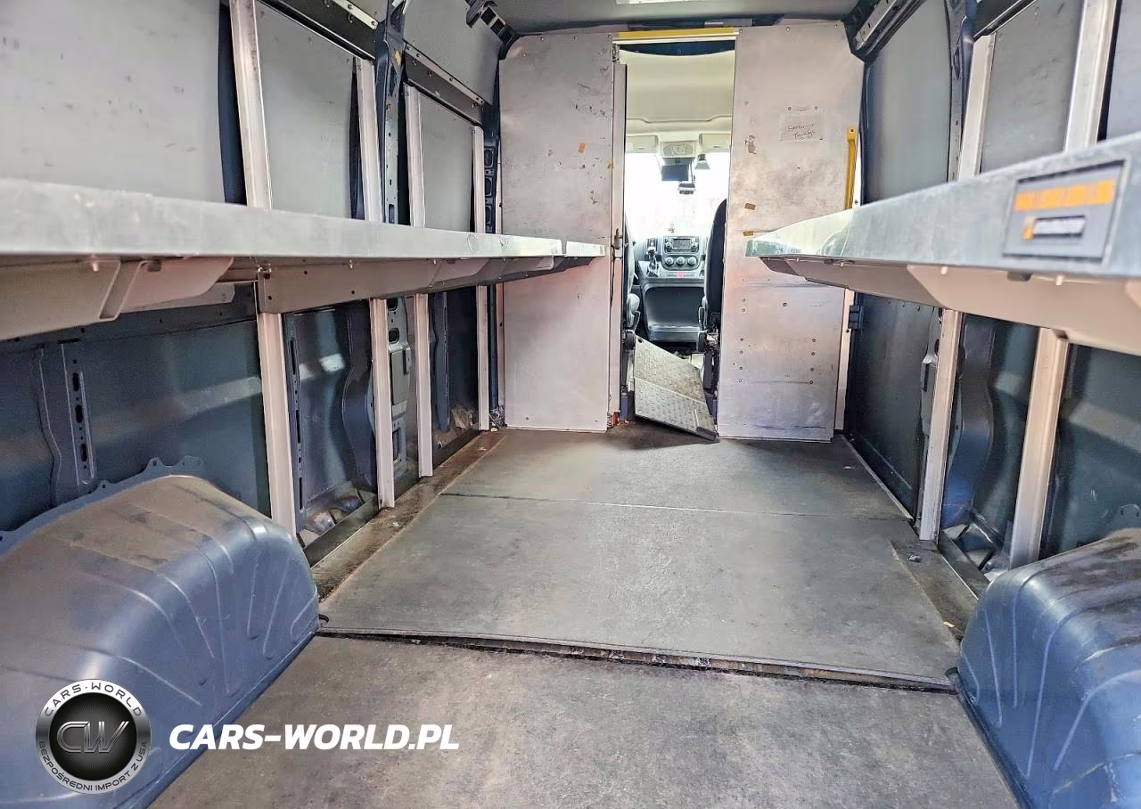 2020 Ram Promaster 3500 Delivery Van VIN:3C6URVJG5LE139740 - 10