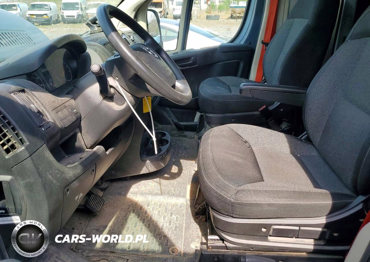2020 Ram Promaster 3500 Delivery Van VIN:3C6URVJG0LE129021 - 7