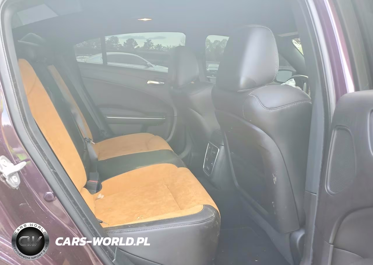 2022 Dodge Charger Scat Pack VIN:2C3CDXGJXNH229236 - 10