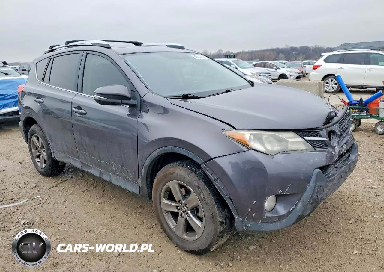 2015 Toyota Rav4 Xle VIN:JTMRFREV4FJ038090 - 4