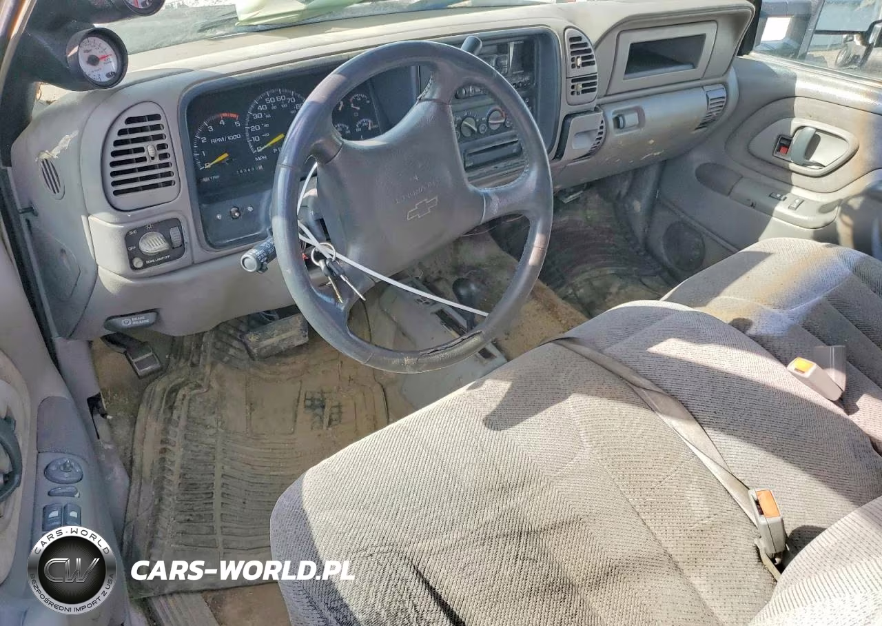 1999 Chevrolet 3500 VIN:1GCHK33F1XF065302 - 8