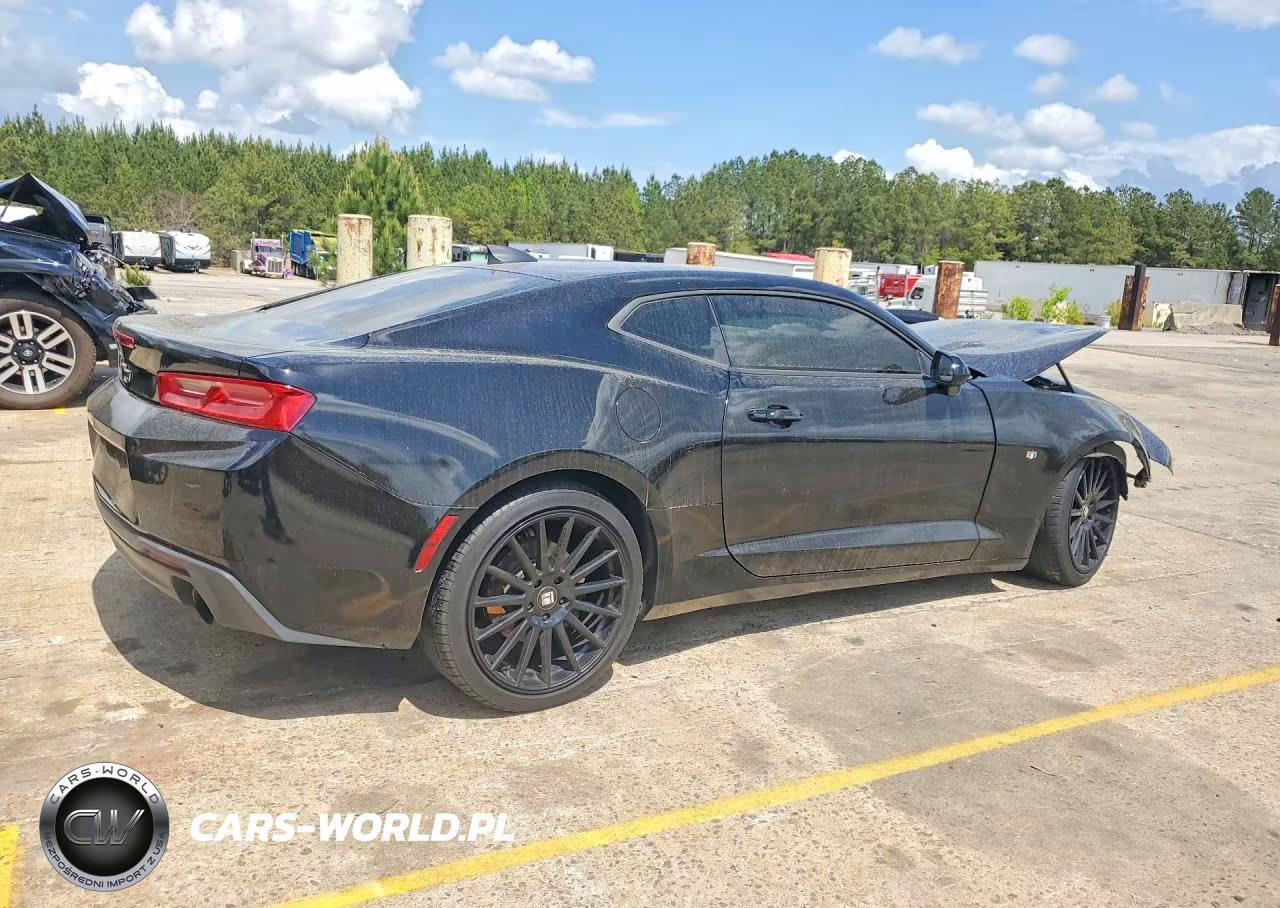 2018 Chevrolet Camaro 1Ls VIN:1G1FB1RX7J0147100 - 3