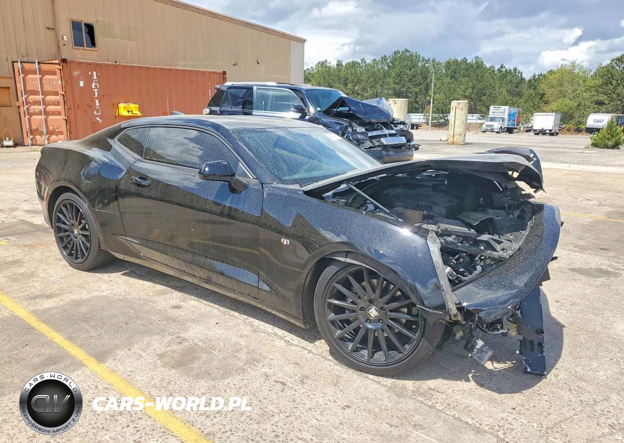 2018 Chevrolet Camaro 1Ls VIN:1G1FB1RX7J0147100 - 4