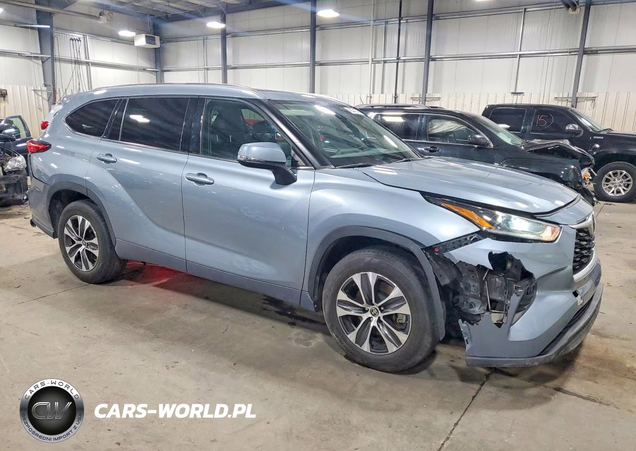 2021 Toyota Highlander Xle VIN:5TDGZRAH5MS080881 - 4