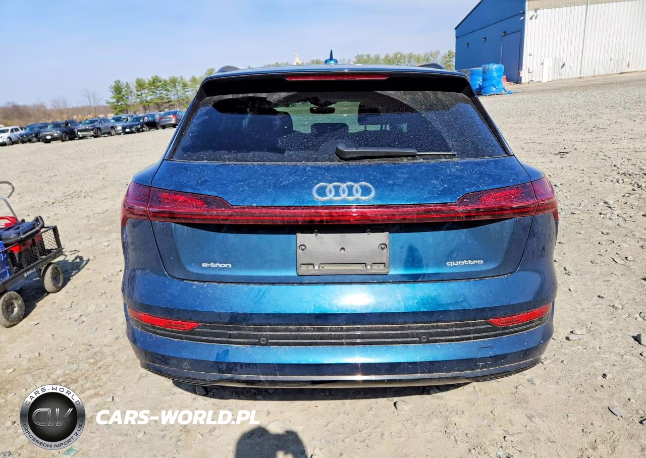 2023 Audi E-Tron Premium VIN:WA1AAAGE3PB019627 - 6