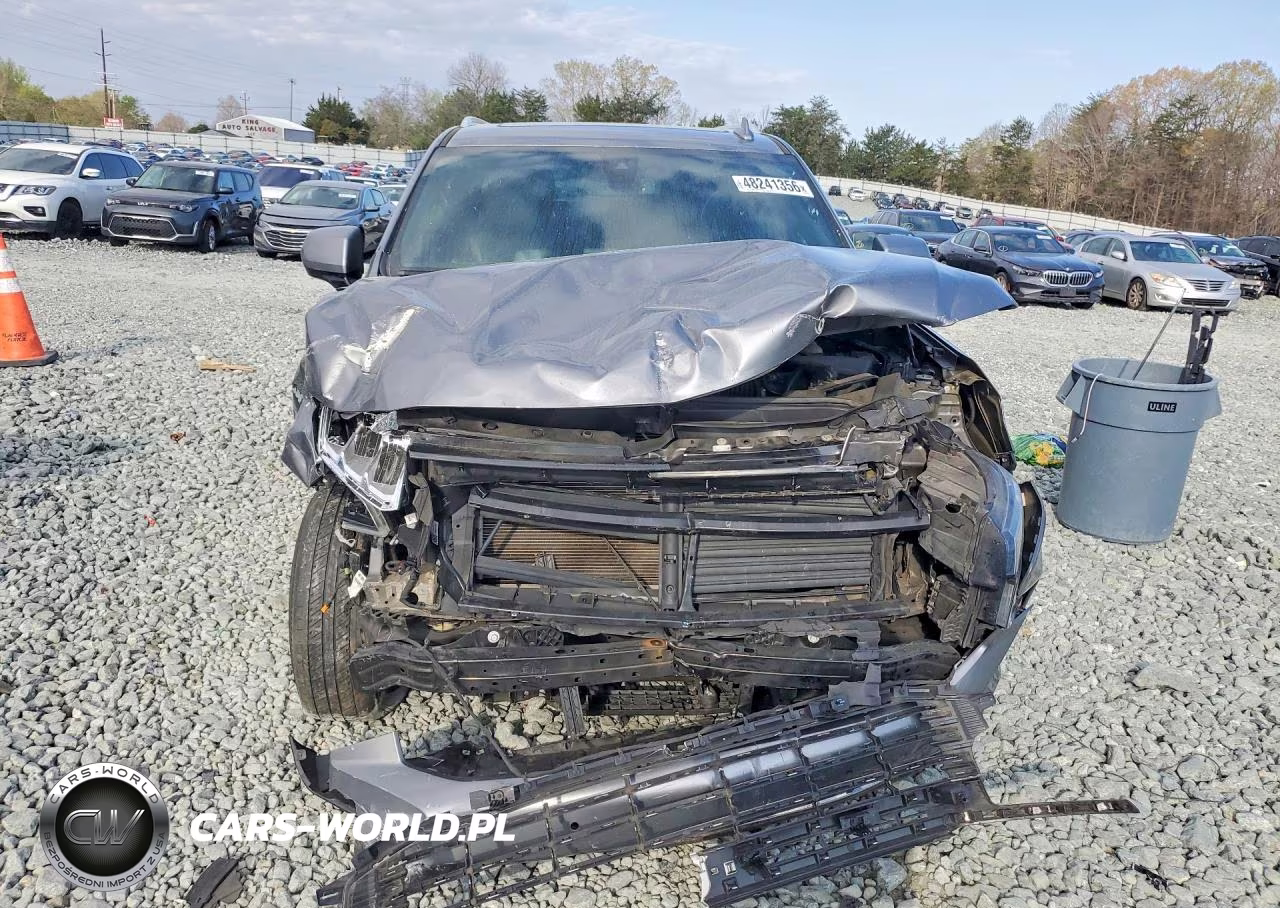 2022 Chevrolet Suburban Lt VIN:1GNSKCKDXNR180909 - 5