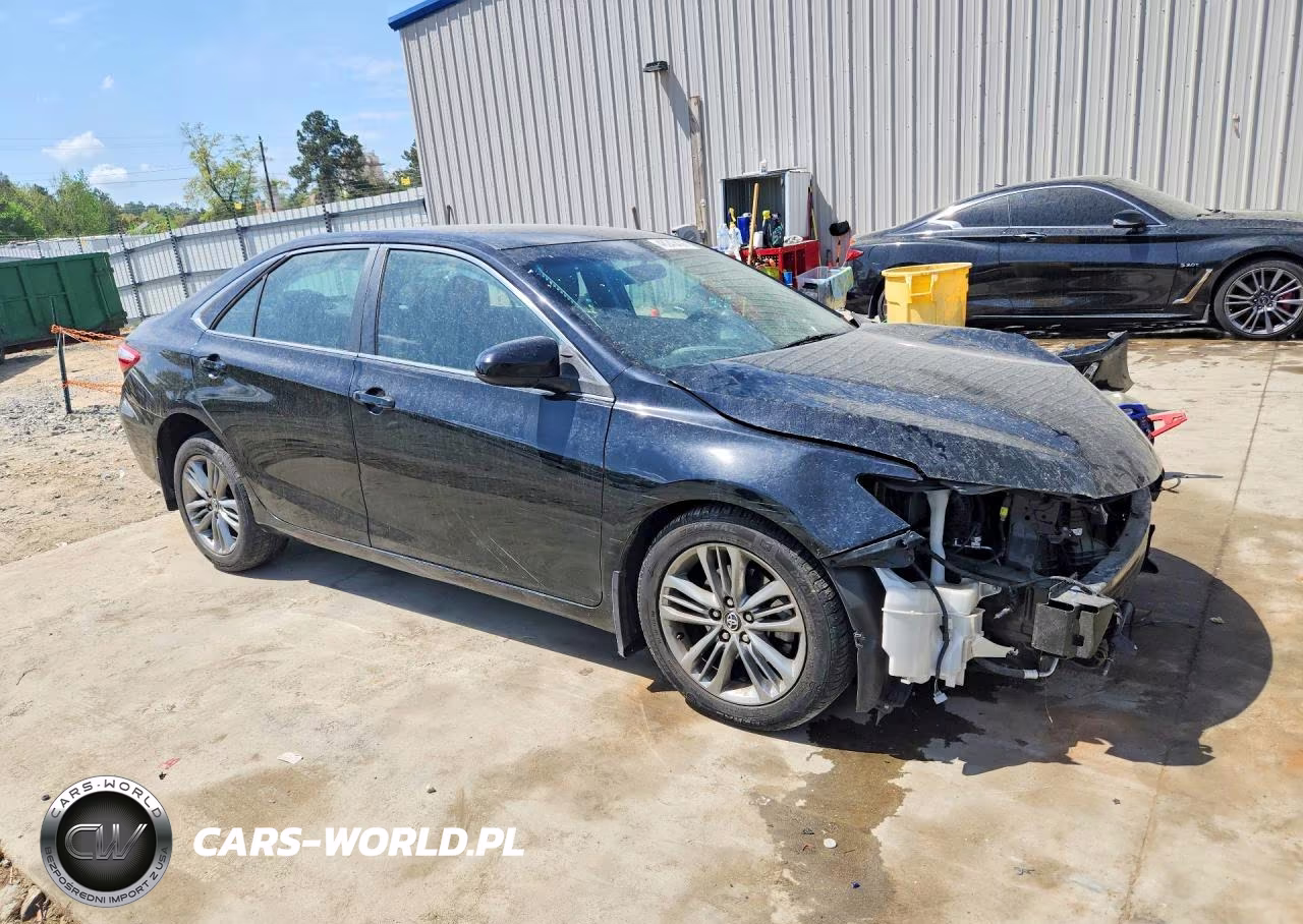 2015 Toyota Camry Se VIN:4T1BF1FK6FU050212 - 4