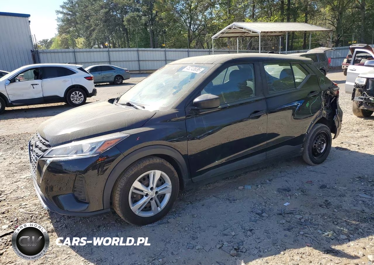 2022 Nissan Kicks S