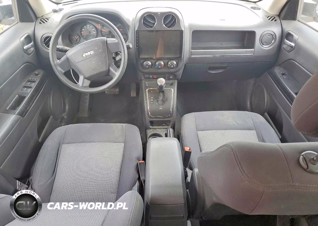 2010 Jeep Patriot Sport VIN:1J4NT2GA9AD523710 - 8