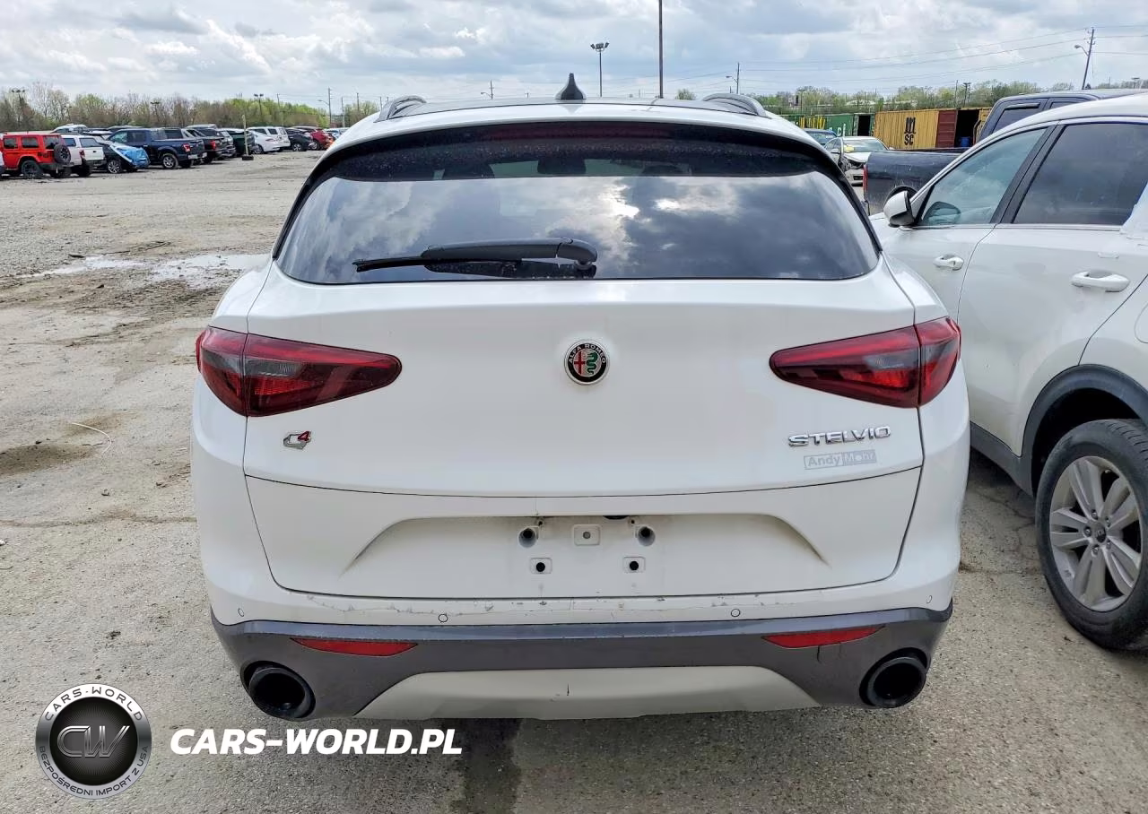 2022 Alfa Romeo Stelvio Ti VIN:ZASPAKBN6N7D33812 - 6