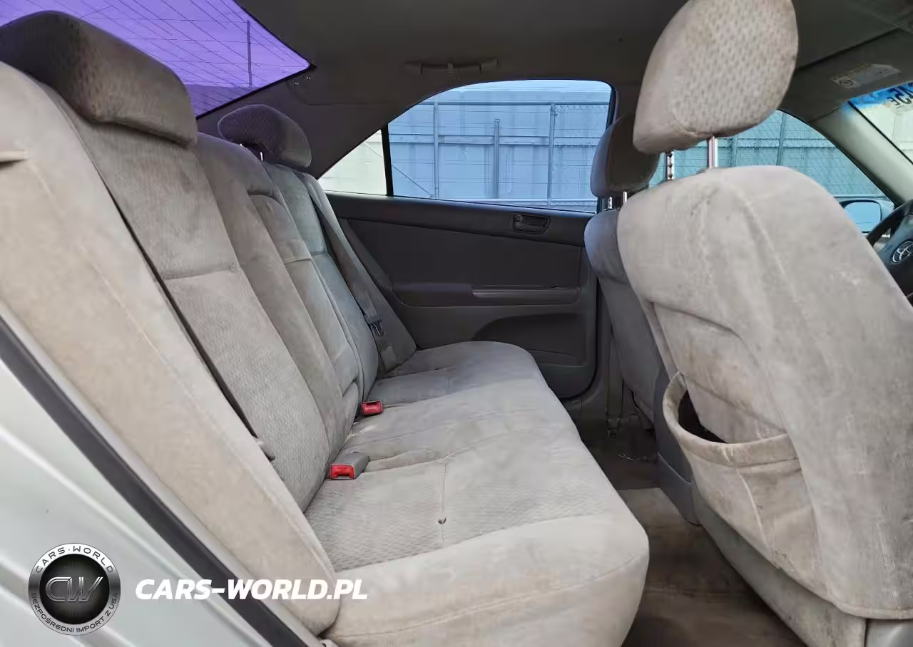 2003 Toyota Camry Le VIN:JTDBE32K130150200 - 10