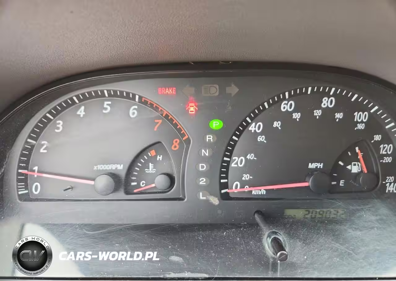 2003 Toyota Camry Le VIN:JTDBE32K130150200 - 9