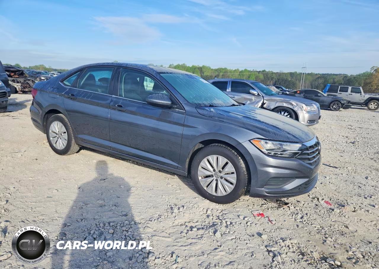 2019 Volkswagen Jetta S VIN:3VWC57BU9KM110596 - 4