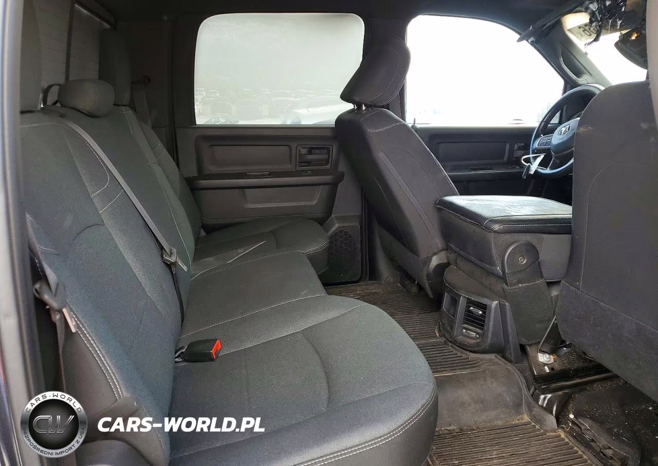 2022 Ram 2500 Tradesman VIN:3C6UR5HL5NG136816 - 10