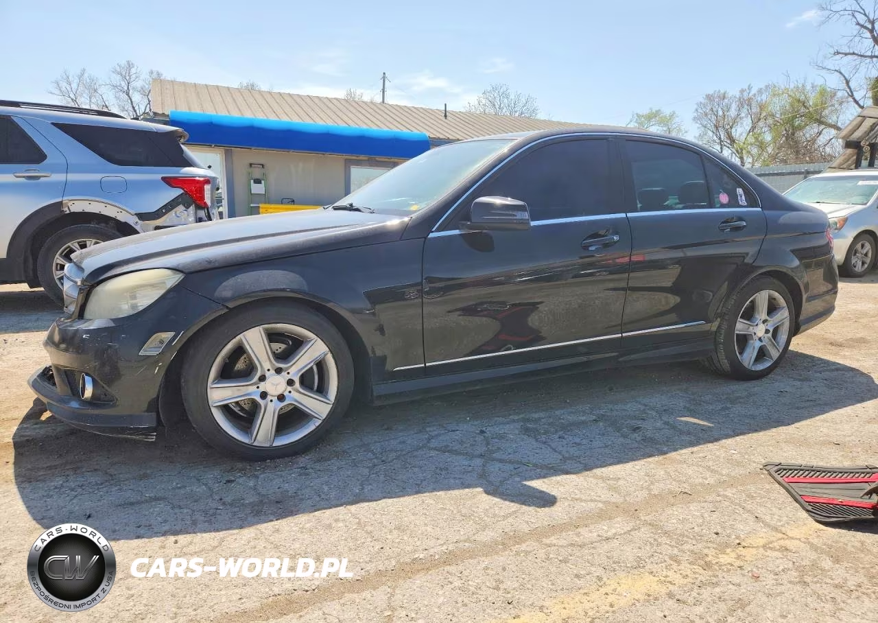 2010 Mercedes-Benz C 300