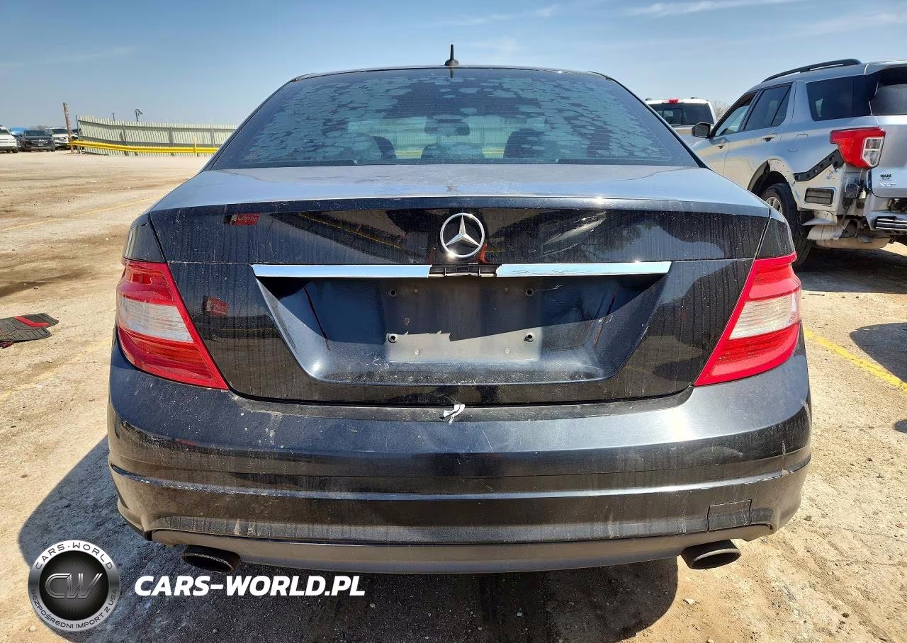 2010 Mercedes-Benz C 300 VIN:WDDGF5EB1AF395203 - 6