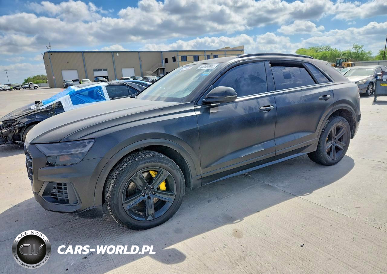 2019 Audi Q8 Premium