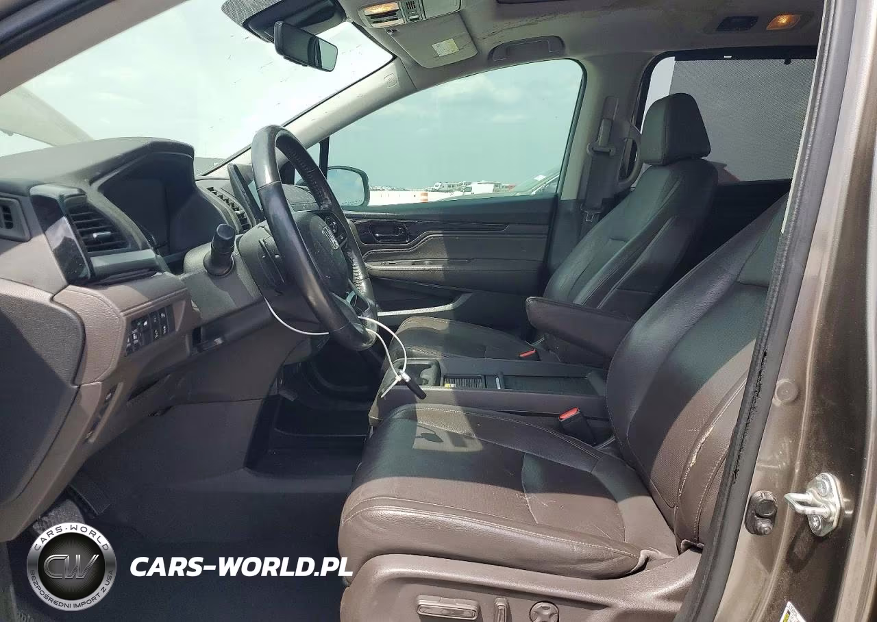 2018 Honda Odyssey Elite VIN:5FNRL6H93JB049197 - 7