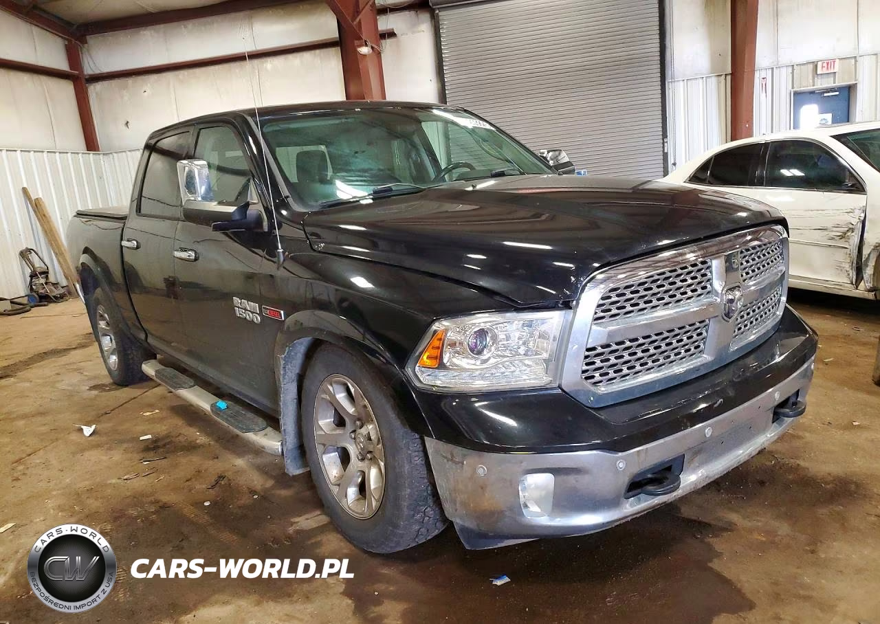 2014 Ram 1500 Laramie VIN:1C6RR7VM3ES100212 - 4
