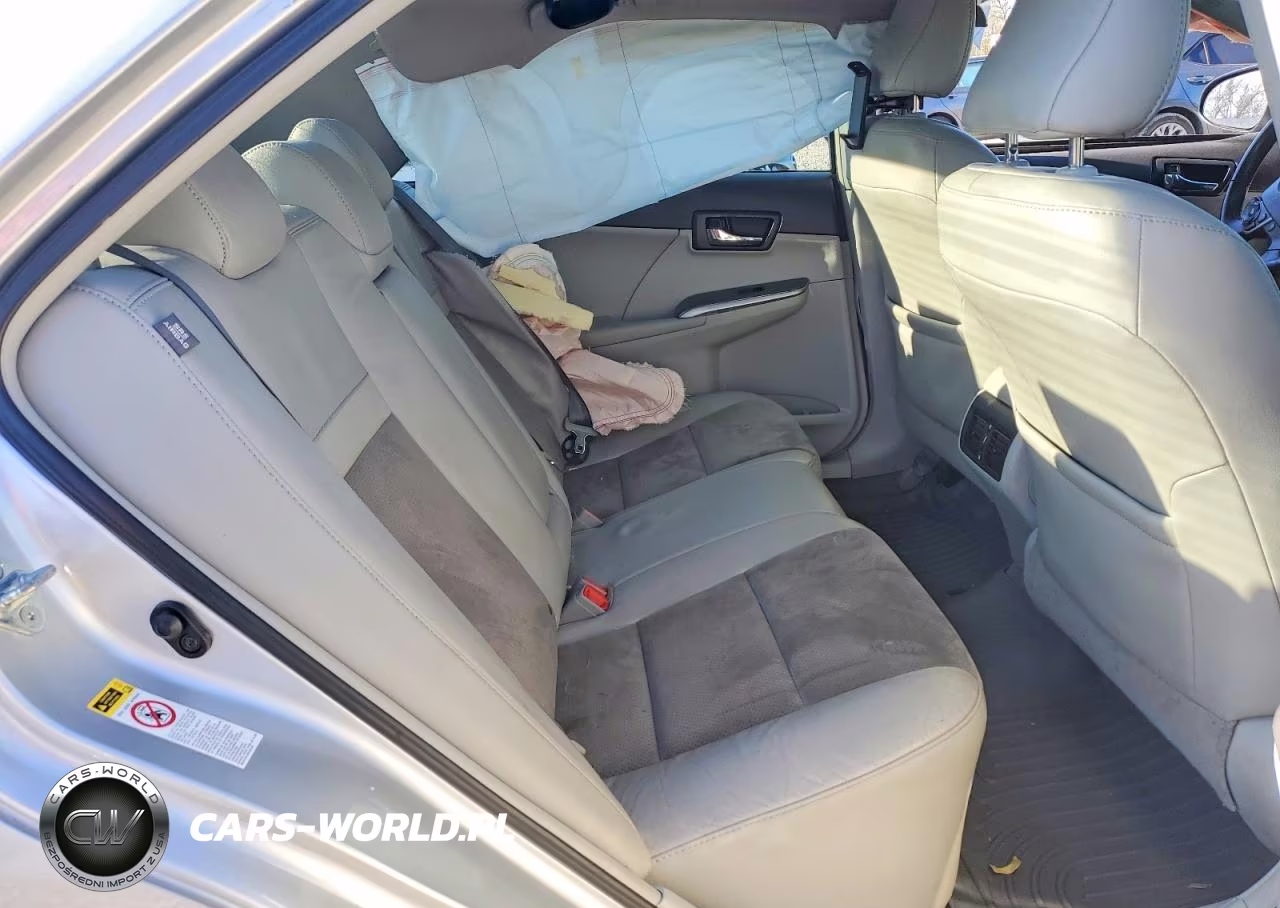 2012 Toyota Camry Hybrid VIN:4T1BD1FKXCU031101 - 10