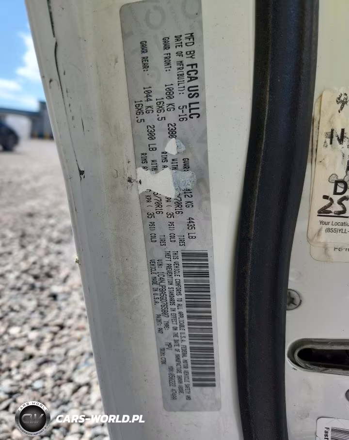 2016 Jeep Patriot Sport VIN:1C4NJPBA5GD765807 - 13