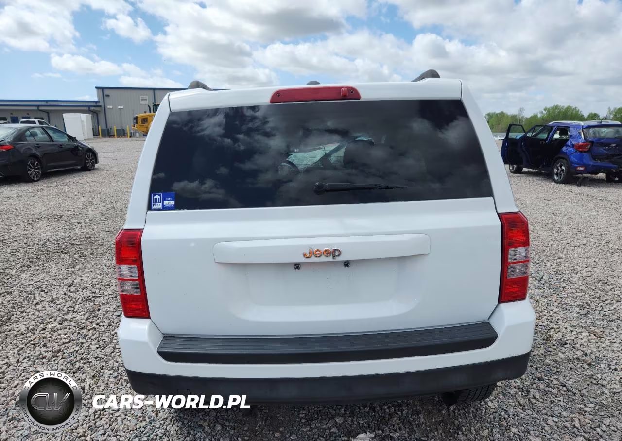 2016 Jeep Patriot Sport VIN:1C4NJPBA5GD765807 - 6